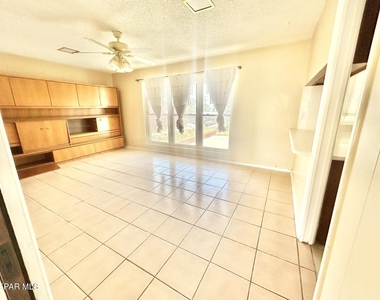 2900 Polk Avenue - Photo Thumbnail 9