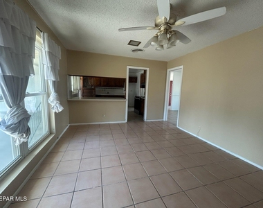 2900 Polk Avenue - Photo Thumbnail 12