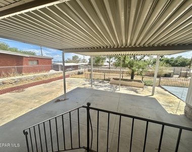2900 Polk Avenue - Photo Thumbnail 13