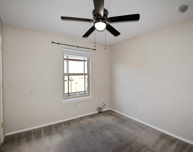 14229 Poets Rock Lane - Photo Thumbnail 20