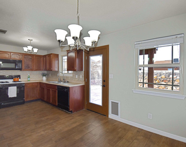 14229 Poets Rock Lane - Photo Thumbnail 9