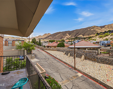 4433 N Stanton Street - Photo Thumbnail 27