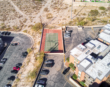 4433 N Stanton Street - Photo Thumbnail 9