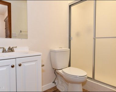 1004 Los Jardines Circle - Photo Thumbnail 29