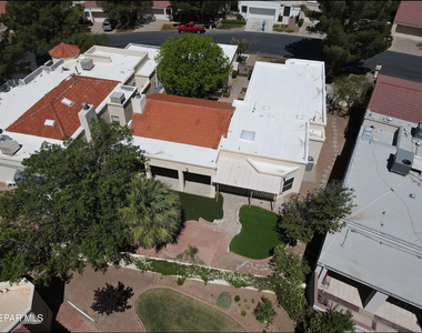 1004 Los Jardines Circle - Photo Thumbnail 37