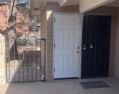 11244 Wharf Cove Drive - Photo Thumbnail 2