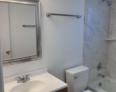 11244 Wharf Cove Drive - Photo Thumbnail 11