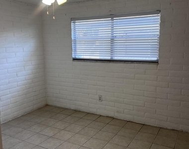 11244 Wharf Cove Drive - Photo Thumbnail 14