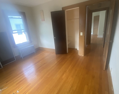 226-228 Seymour Avenue - Photo Thumbnail 9