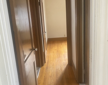 226-228 Seymour Avenue - Photo Thumbnail 12