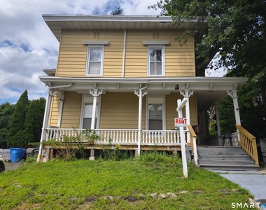 187 Center Street - Photo Thumbnail 5