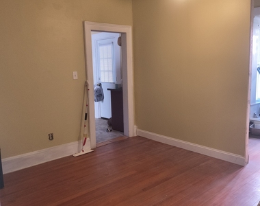 187 Center Street - Photo Thumbnail 4