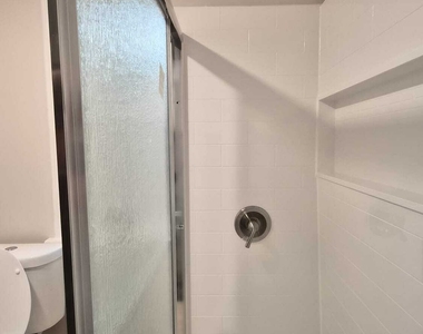 383 Main Street - Photo Thumbnail 14