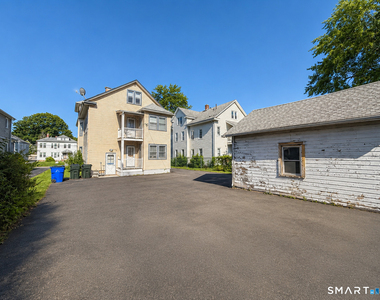 122 Dover Road - Photo Thumbnail 11