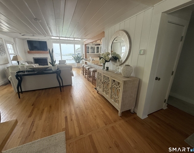 19 White Top Lane Lane - Photo Thumbnail 4
