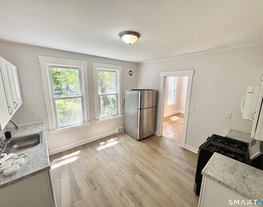 65 Lilac Street - Photo Thumbnail 9