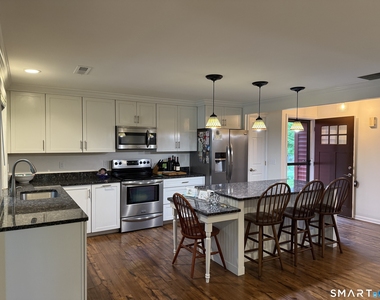 139 Hollister Way - Photo Thumbnail 1