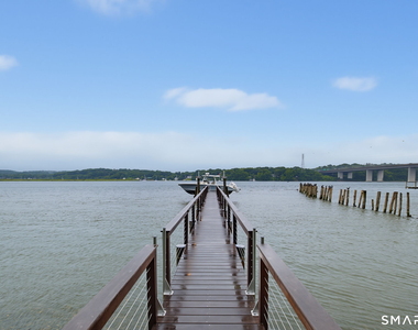 30 Riverside Avenue - Photo Thumbnail 8