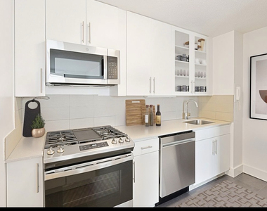 484 2nd Avenue - Photo Thumbnail 1