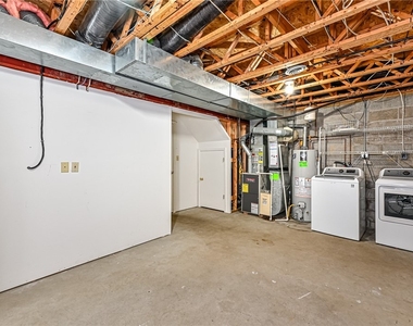229 Hillvue Dr - Photo Thumbnail 18