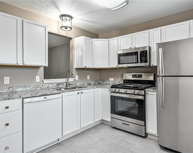 229 Hillvue Dr - Photo Thumbnail 8