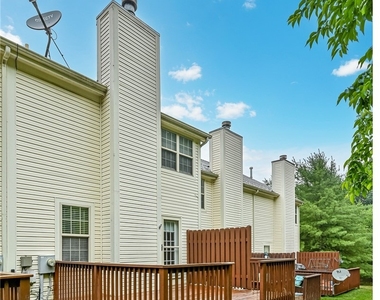 229 Hillvue Dr - Photo Thumbnail 20