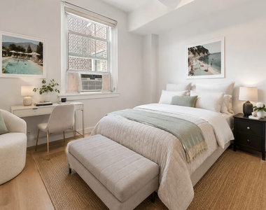 West 75th Street - Photo Thumbnail 2