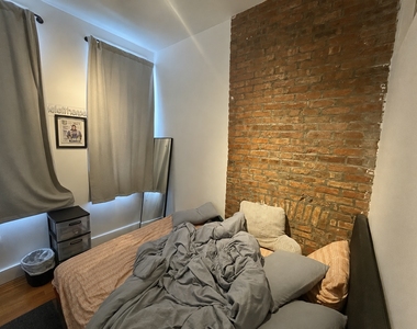 1395 Greene Avenue - Photo Thumbnail 4