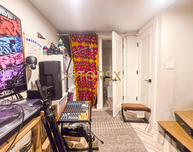 1283 Nostrand Avenue - Photo Thumbnail 15