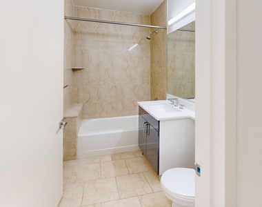 10 Hanover Square - Photo Thumbnail 4