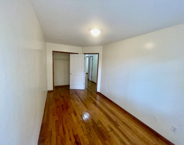 766 East 224th Street - Photo Thumbnail 17