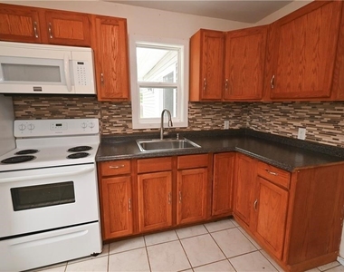 5854 Reis Drive - Photo Thumbnail 5