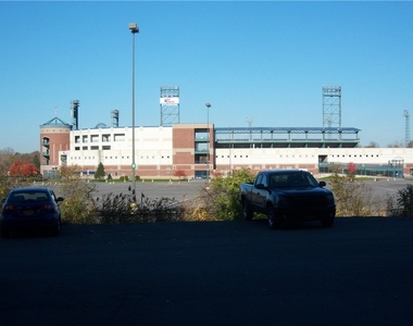617 E Hiawatha Boulevard - Photo Thumbnail 8