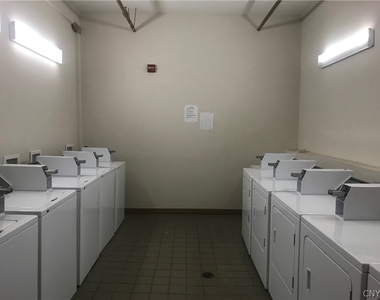 617 E Hiawatha Boulevard - Photo Thumbnail 6