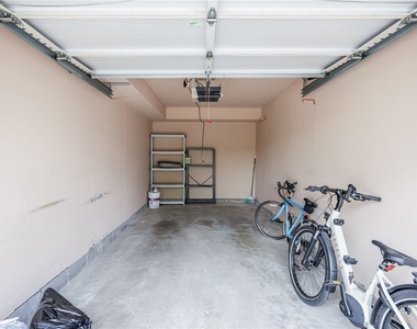 678 Eastbrooke Lane - Photo Thumbnail 23