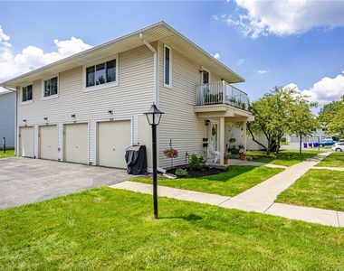 678 Eastbrooke Lane - Photo Thumbnail 25