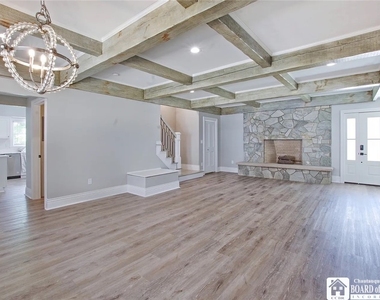 35 Ohio Avenue - Photo Thumbnail 9