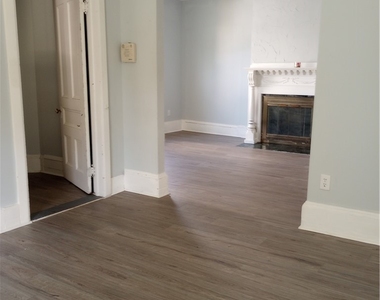 410 Linden Place - Photo Thumbnail 3