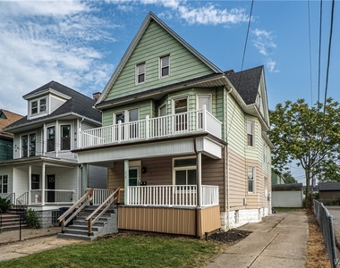 212 Lockwood Avenue - Photo Thumbnail 1
