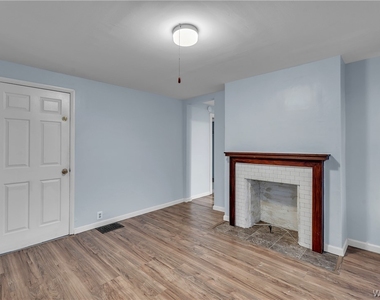 212 Lockwood Avenue - Photo Thumbnail 5