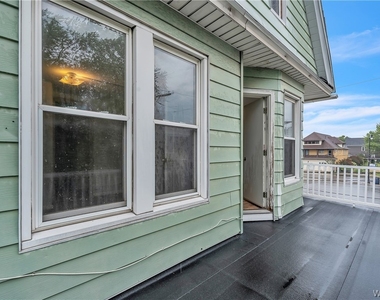 212 Lockwood Avenue - Photo Thumbnail 17