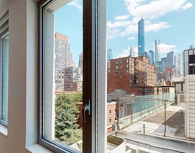 550 West 54th Street - Photo Thumbnail 3