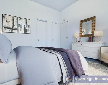 156 East 85th Street - Photo Thumbnail 3