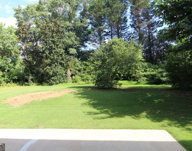 104 Inverrary Court - Photo Thumbnail 18