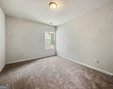 206 Daisy Circle - Photo Thumbnail 13