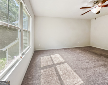 206 Daisy Circle - Photo Thumbnail 9