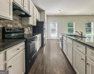 206 Daisy Circle - Photo Thumbnail 5