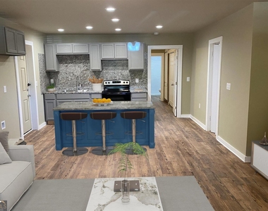 206 Sorrells Street - Photo Thumbnail 2