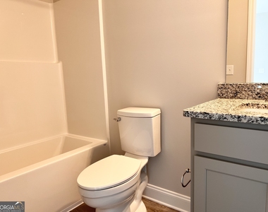 8024 Climbing Ivy Court - Photo Thumbnail 24