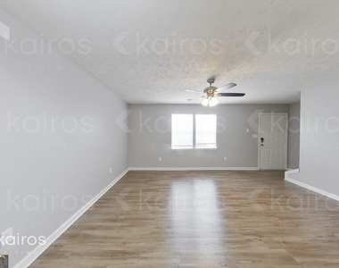 150 Deer Parkway - Photo Thumbnail 6